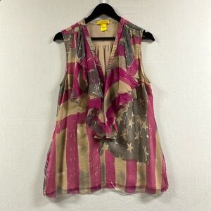 Hot pink and gray top with stars and stripe pattern.